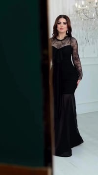 فستان • قياس ٤٦ • مستعمل شهر