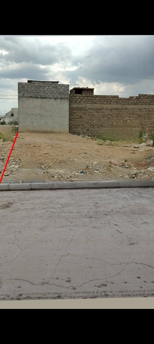 ارض للبيع كارت بلدية سكني حي السماح الثانية

مقاطعة 24 قرب مشروع الماء الثاني 100 باص

واجها 5 نزال 20

 كامل خدمات ماء كهرباء تبليط

#السعر 9 مليون 
--------------------------------------------

وايظا متوفر 200 متر #سعرها 20 

موقع ممتاز 
 
***********📞

***********📞
