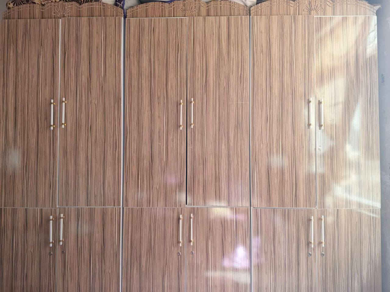 السلام عليكم.غرفه للبيع
جديده اشتريته قبل ٣ اشهر  وحييل نضيفه 
(سبب البيع اريد اشيل ودرب بعيد وحرمات لتكسر.)
السعر ٥٥٠ وبيها مجال قليل حك الجيه 
تشوف بعينك تفحصها على راحتك .والف هلا
للاستفسار ***********
#مكلف٠بالنشر
