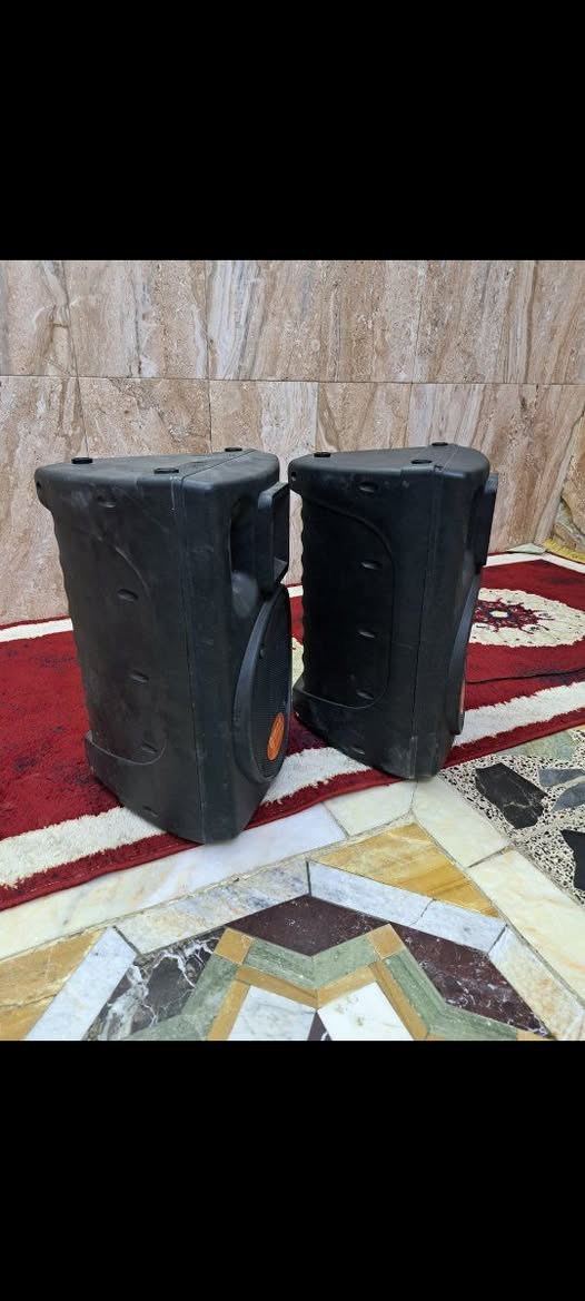 السلام عليكم سماعات شغالات وبلاديات يشتغلن بيهن جهاز تكبير السعر ٢٠٠/الف مكان بغداد


**إذا كنت صاحب هذا الإعلان وتريد حذفه لأي سبب، رجاءا أرسل رسالة إلى الدعم الفني**