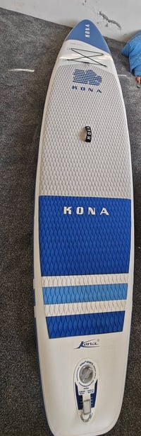 بادل بورد KONA • ٤م ٨٠سم • تمزق صغير