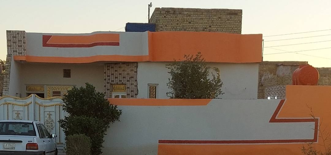 بيت زراعي بناء حديث مساحه 200 متر مع قطعه ارض 150 العنوان طريق مشرح عماره على شارع بناء درجه اولى  تفاصيل البيت جاهز اي نقص مابيه خدمات كامله مدارس متوسطه وبتدائيه وعداديه اي استفسار اتصال على رقم بيه واتساب ***********
