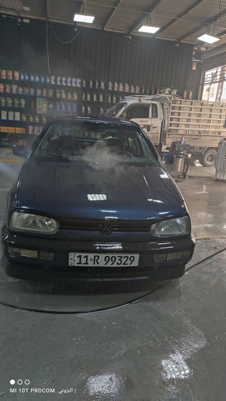 سياره كولف 1992كامله مكمله من المكينه وكير  وتبريد وكله مضمون تجي تكلب سعرها 45ورقه  تحويل ثاني يوم *********** المكان الكراده
