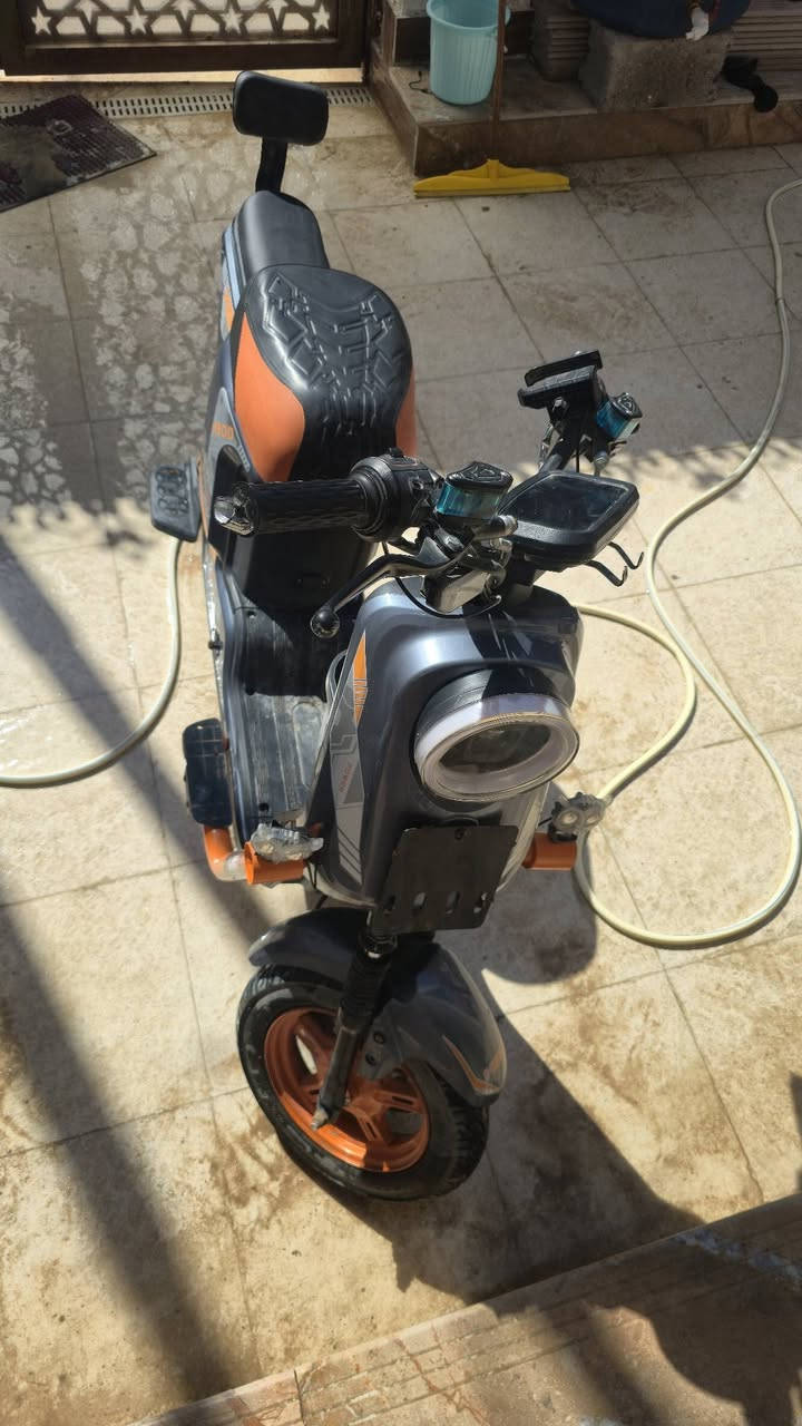 سلام عليكم عندي دراجه كهربائية نوع h900 من شركه his
دراجه حلوه و سريعه و نضيفه نضافه90 و سرعة 65بيه نقص بسيط هو بريك خلفي و اكو هذا قطع واير الذي يبن بل شاشه شحن بطاريه بس هذا و ماشي بيه قليل و موجود مدكر خلفي و بصمه و سويج عنواني بصره تنومه صالحيه قرب مدرسه ريف زاهر رقمي ***********
