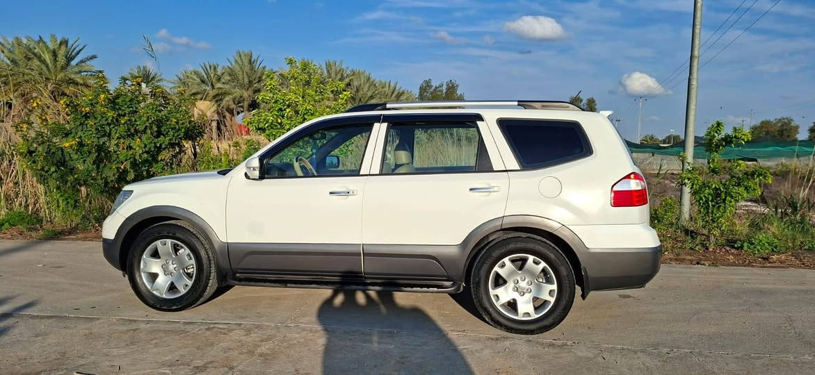 السلام عليكم كيا موهافي موديل 2014 خليجي سياره جديده رقم  انكليزي بسمي تحويل مباشر
ماشيه 130 حقيقي
المواصفات فول 1/1  
حساسات 
خزن ميموري
زراك لايت
بصمه تشغيل وبصمه ابواب 
مري شفط 
كشنات جلد و كهرباء  
3قطع تبريد مركزي 
فتحه سقف 
نظام نزول منحدرات 
جنطه شفط كهرباء 
محرك 6 سلندر مكفول من الفتح على وضع الشركه
كير مكفول حداديه جديده 
تخم تاير جديد
 
مكاني  بابل 
السعر 155 
  ***********
***********
