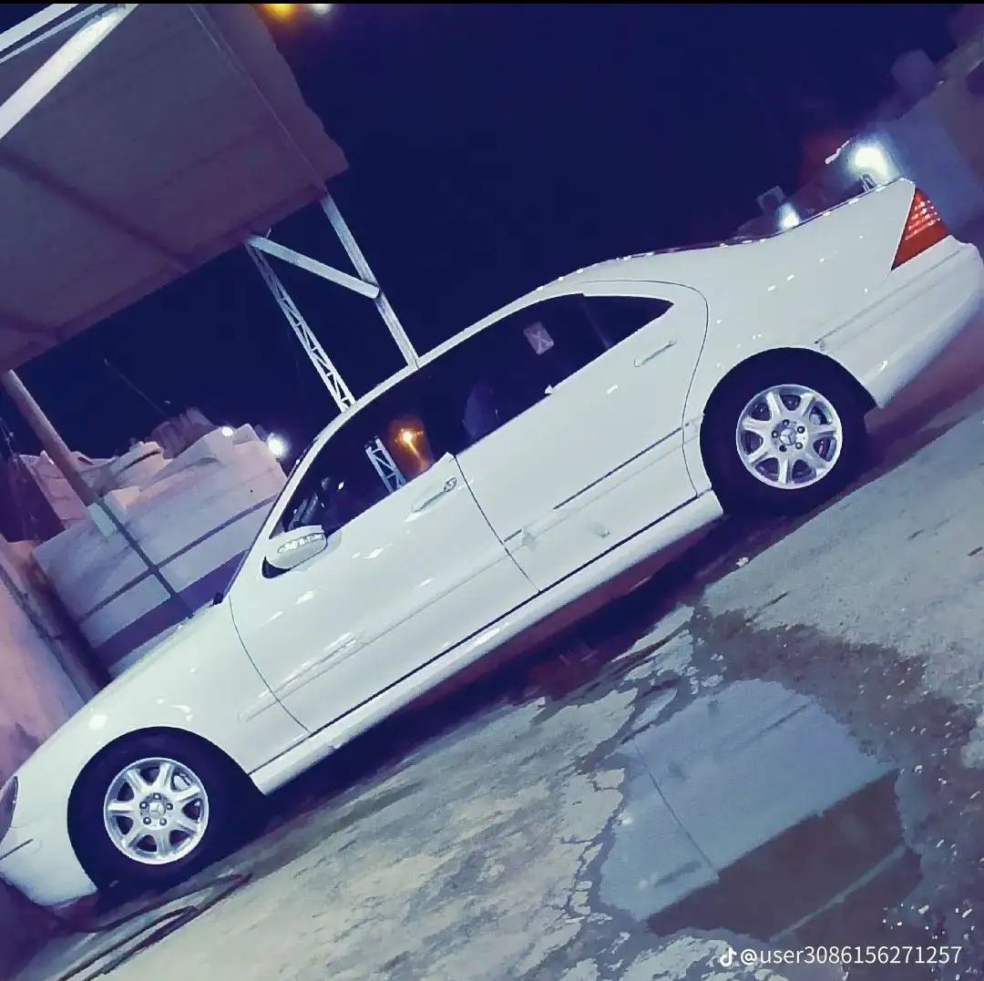 السلام عليكم ورحمه الله وبركاته اخواني الكرام سياره مارسدس غواصة للبيع السياره معلايه مديل اصل 2001 معلايه 2013 رقم صدامي بغداد واكاله فقط القرار ماله راح ينفتح كبل اتنزل مديل لن محاج افلوس اريد ابيع السياره S500 V 8 السياره جديده بمعنه الكلمه حداده تخم تاير كله جديده مابيه نقص برغي واحد السعر 120 وبيه مجال شي قليل الرقم للتراصل ***********
