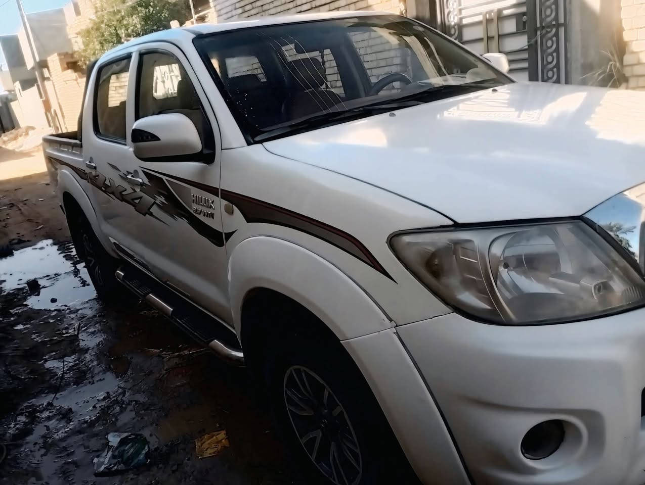 بيكم هايلوكس 2009 سعودي هزه جديده سنويه لل2030 كير اوتوماتيك السعر  165 للاتصال ***********
