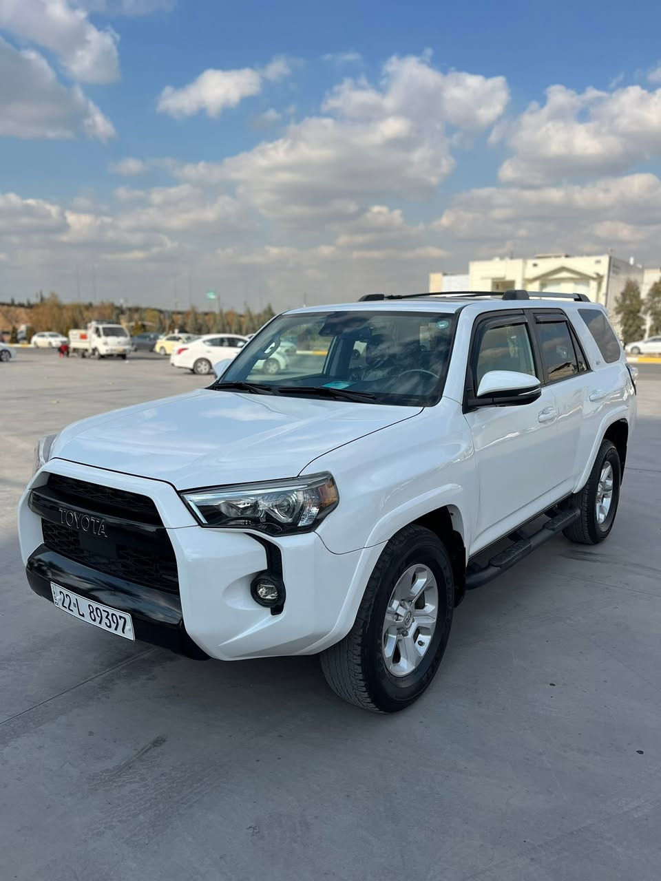 السلام وعليكم 4Runner 2023
صبغ جاملغ امامي فقط  بدون دواخل سيارا جديدة و بدون نواقص 
السعر ٣٤٥ ورقة 
مكانها اربيل 
***********

