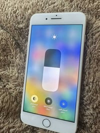 آيفون 8 بلاس نضافه فول 100/100 مامبدل بيه شي فقط بطاريه كارتونه وكيبل ...