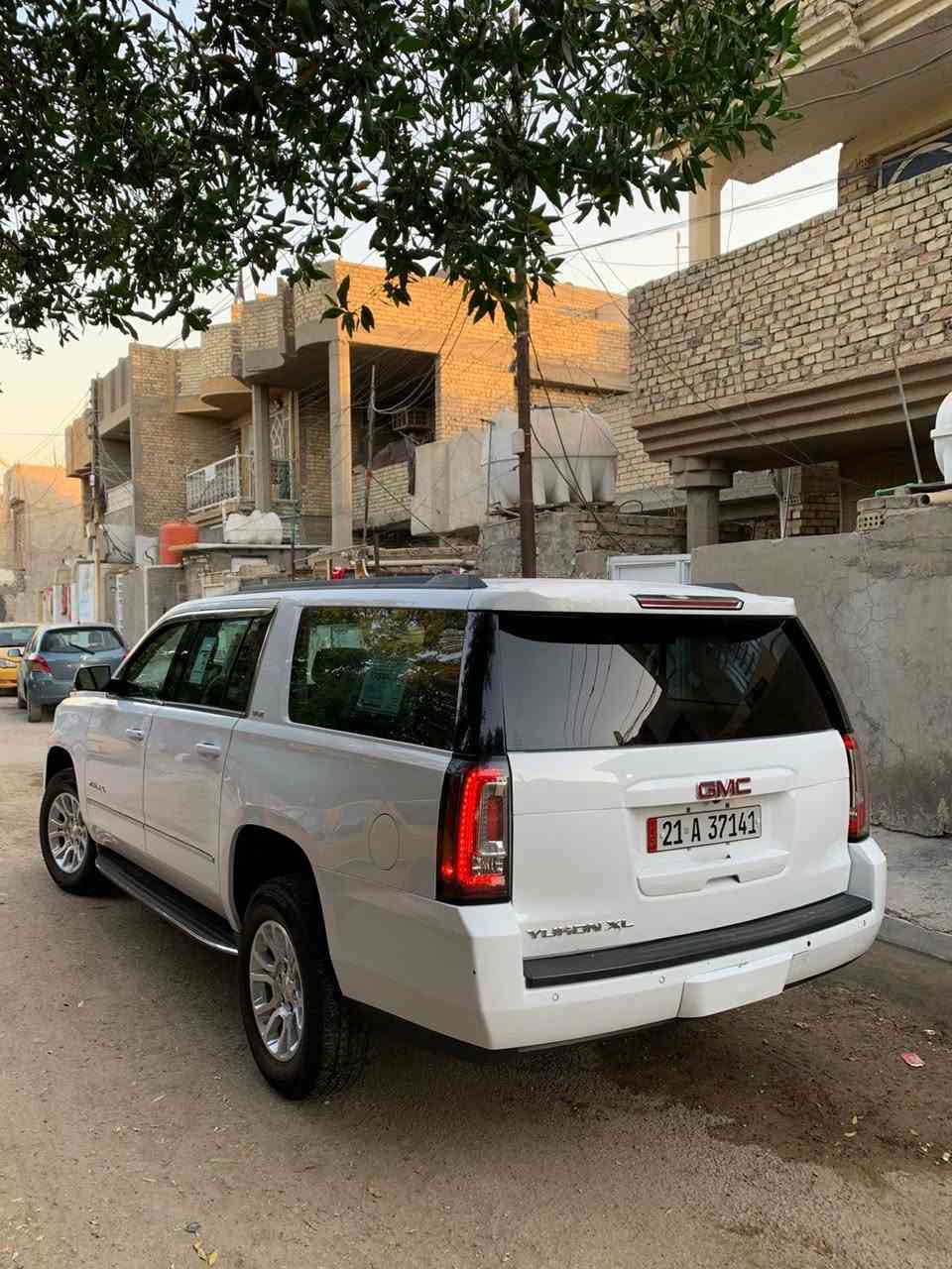 للبيع جمسي ٢٠٢٠ خليجي كفالةماخذيها زيرو من حجي محمد رقم سليمانية اجرة داخل بيجي محرك وكير عالشركة دوشمة تخم تاير جاهزة بدون اي نقص مواصفات طبلة باب كهربائي لايت زنون بيها طخه زغيره يم التاير الخلفي مكان بغداد 
***********
