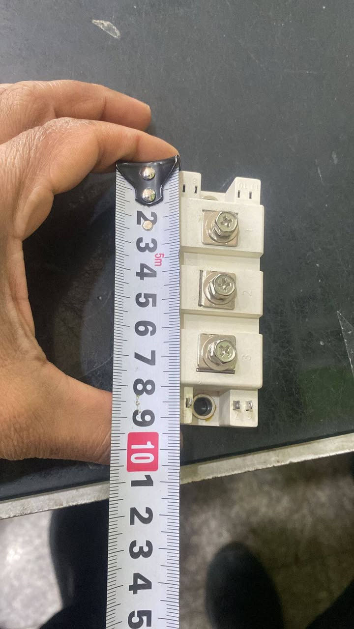 متوفر للبيع اصلي جديد


**إذا كنت صاحب هذا الإعلان وتريد حذفه لأي سبب، رجاءا أرسل رسالة إلى الدعم الفني**