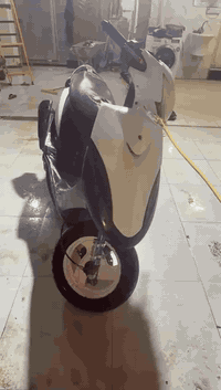 سلام وعليكم دراجه ماكس البيع حلوه نضيف مابيها شي شرط كلش يشتغل  بيها اليحب يعرف عن دراجه بعد اكثر هذا رقمي يجي خاص  ***********
