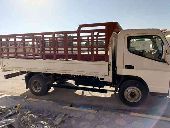 السلام عليكم للبيع كنتر للبيع موديل ٢٠١٥ مكفوله كفاله عامه ماعدا البدي بي خياس بسيط سنويه   مامنتهيه بسمي مداور الهاتف ***********
