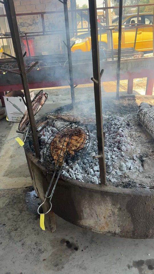رقم الحجز وتوصيل ***********
