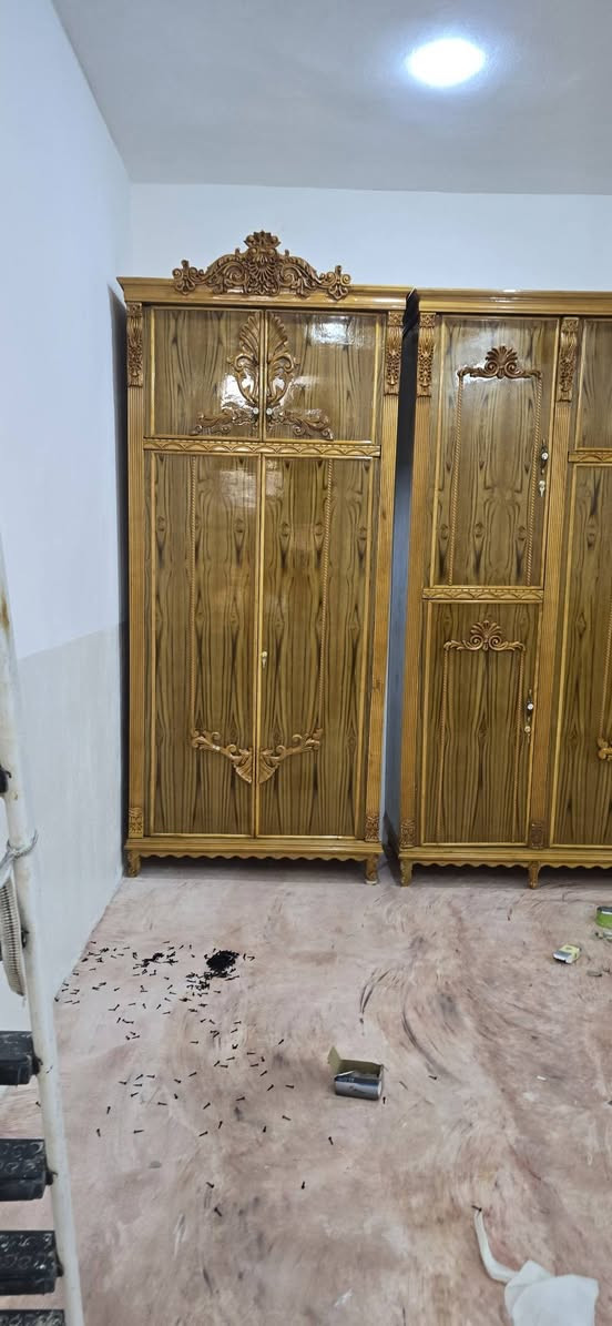 كل ماهوة جديد من معمل ابواثير النجار
غرفة نوم داخل خارج صاج
الخرج صاج 5ملم الدخل صاج 4مل نقش زان مصري 
العنوان 
سوق المقدادية  قرب جامع الاورفلي
هاتف
***********

