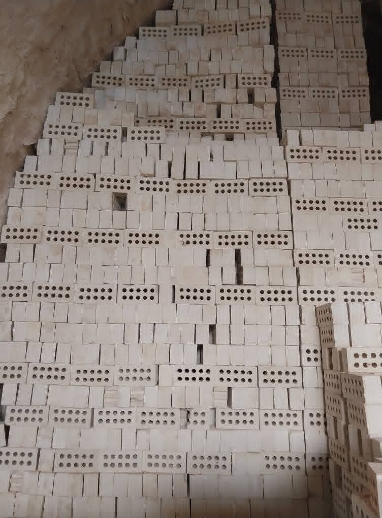 شركه قلعة الشمري أنواع طابوك البناء
📦 من معامل #النهروان لطابوق الجمهوري
🔹 أسعار تنافسية 💵
🔹 مواصفات عالمية
🔹 مختبرات عالية الدقة ✅️
🔹 زوايا حادة وقياسات دقيقة
🔹 نسبة الملاح قليلة جدًا (5٪ إلى 10٪ فقط)

🚚 التجهيز خلال 24 ساعة فقط
🔸 العدد مضبوط مع زيادة بالحمل:
▪️ 4000 طابوقة + 300 طابوقة هدية
▪️ 8000 طابوقة + 400 طابوقة هدية

🏗️ تجهيز كافة دوائر الدولة والمجمعات السكنية
🔸 بإدارة عباس العكيلي 

📞 للحجز والاستفسار:
*********** ☎️
*********** 📱 واتساب🧱 عباس العكيلي لتجهيز كافة أنواع مواد البناء
📦 من معامل #النهروان لطابوق الجمهوري
🔹 أسعار تنافسية 💵
🔹 مواصفات عالمية
🔹 مختبرات عالية الدقة ✅️
🔹 زوايا حادة وقياسات دقيقة
🔹 نسبة الملاح قليلة جدًا (5٪ إلى 10٪ فقط)

🚚 التجهيز خلال 24 ساعة فقط
🔸 العدد مضبوط مع زيادة بالحمل:
▪️ 4000 طابوقة + 300 طابوقة هدية
▪️ 8000 طابوقة + 400 طابوقة هدية شركه قلعة الشمري طابوكة درجة اولى 

🏗️ تجهيز كافة دوائر الدولة والمجمعات السكنية
🔸 بإدارة عباس العكيلي 

📞 للحجز والاستفسار:
***********☎️
*********** 📱 واتساب
