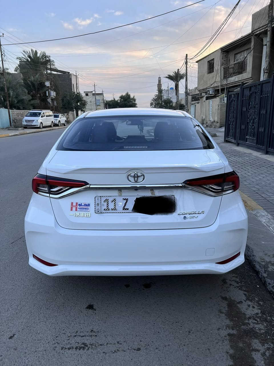 السلام عليكم كورلا موديل 2025 هايبرد شكل الخليجي ماشيه 5000 الف فتحه كشنات جلد مكفوله من الصبغ والبارد والرصعه  والشخط تايرات الشركه سبير ما نازل السياره مكفوله كفاله عامه من كلشي السعر 162 وبيه مجال ***********
