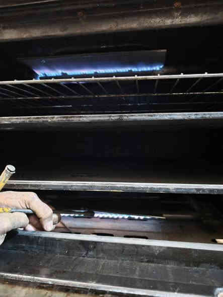 طباخ تركي استيل قبق جام فرنه نضامين شرط ع فحص وضمان كل نقص مابيه جاهز 

‏‪0781 090 0608‬‏     ‏‪0773 367 1776‬‏ ديوانية
