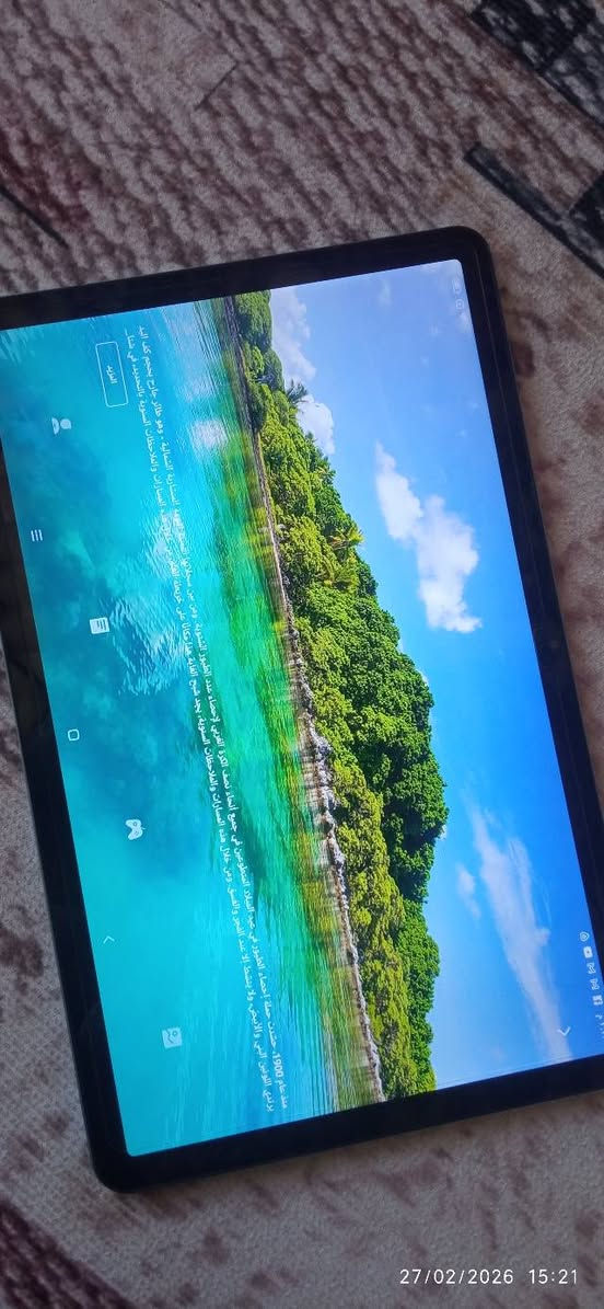 ايباد بلاك فيو 16
ذاكرة 256
حجم الشاشة 11 انج
جهاز لوحي كامل كارتونته وشاحنه وقلم 
سعر 150 الف 
مكاني نجف حي النداء ***********
