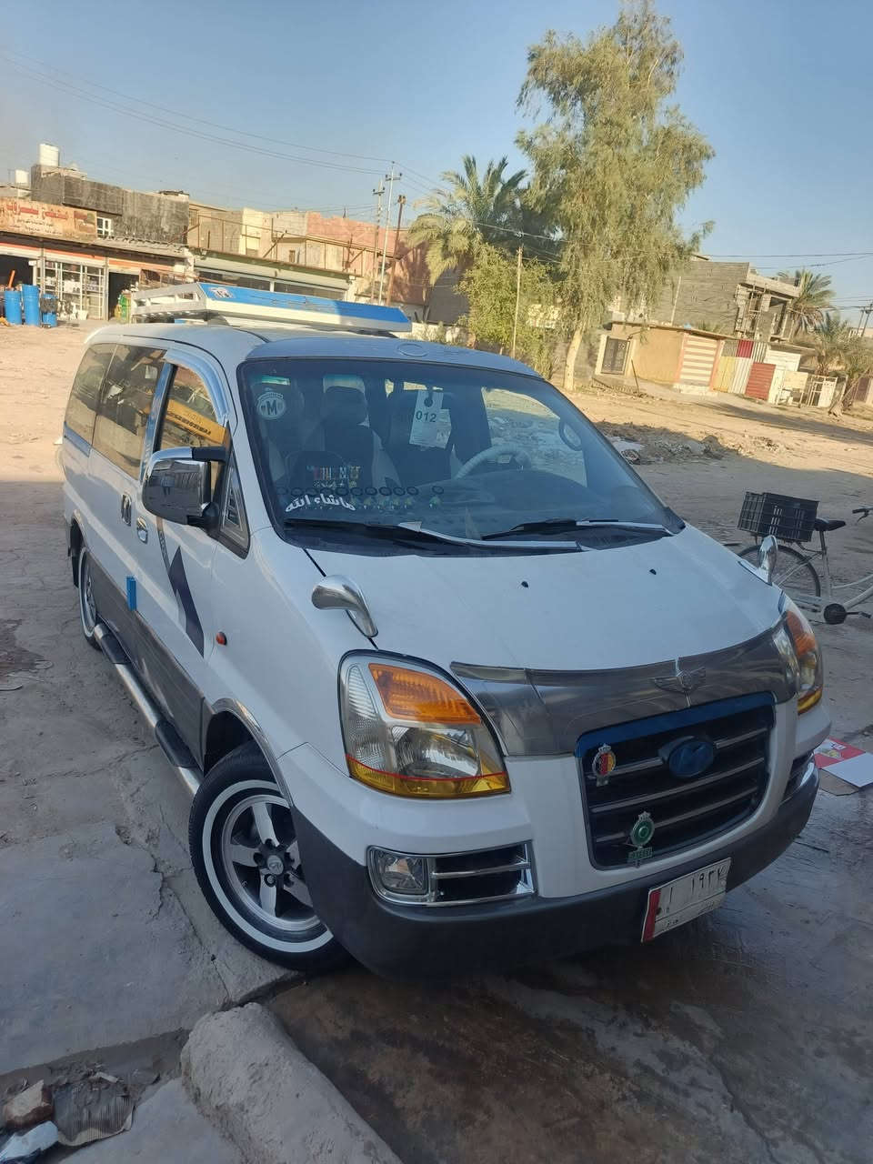 للبيع موديل ٢٠٠٤مصبوغه قرار مرور بترن ٨راكب محرك حاوية سوبر شواصي مكفوله تبريد شغال دوشمه جديده سياره رقم اجره كهربايات كلهه شغاله سياره خير من الله مكان بعقوبة اي ستفسار اتصل(***********
