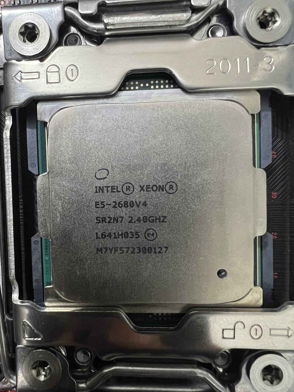 مذر بورد +معالج + رامين8x2 3200  +هارد m.2 NVME 256 +هارد خارجي 256 + ٣ فانات  بضاعه امزون اعلى سعر ابيع


**إذا كنت صاحب هذا الإعلان وتريد حذفه لأي سبب، رجاءا أرسل رسالة إلى الدعم الفني**