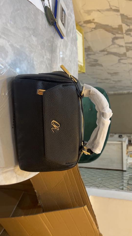 الجمال الالماني القطعه ب ١٠٠٠٠ جديد مامستخدم تنزيلات


**إذا كنت صاحب هذا الإعلان وتريد حذفه لأي سبب، رجاءا أرسل رسالة إلى الدعم الفني**