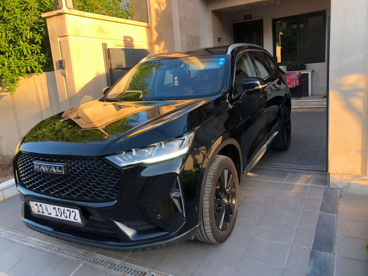 هافال h6 موديل ٢٤ للبيع فقط

51 الف كيلو

((السعر :170 وبي مجال))

***********

وكالة نهج العراق
صندوق كهربائي
التحكم على المنحدرات
كاميرا 360
مستشعر وقوف
صمة
مثبت السرعة
شاشة
مراقبة النقطة العمياء
التعرف على إشارات المرور
نظام المفتاح الذكي
مقاعد كهربائية
المصابيح الأمامية ليد
عرض المعلومات على الزجاج الامامي (داتا شو)
شاحن لاسلكي
