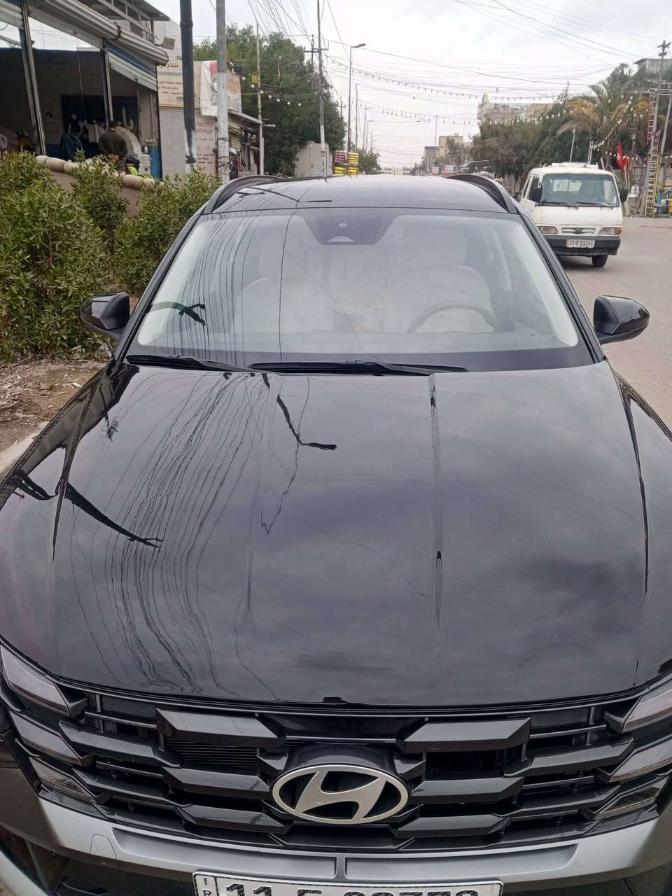 توسان هايبرد لون اسود داخل ابيض بغداد بسمي حادثة صبغ بنيد فقط بارد بابين موديل 25 ماشية 20الف  ***********
