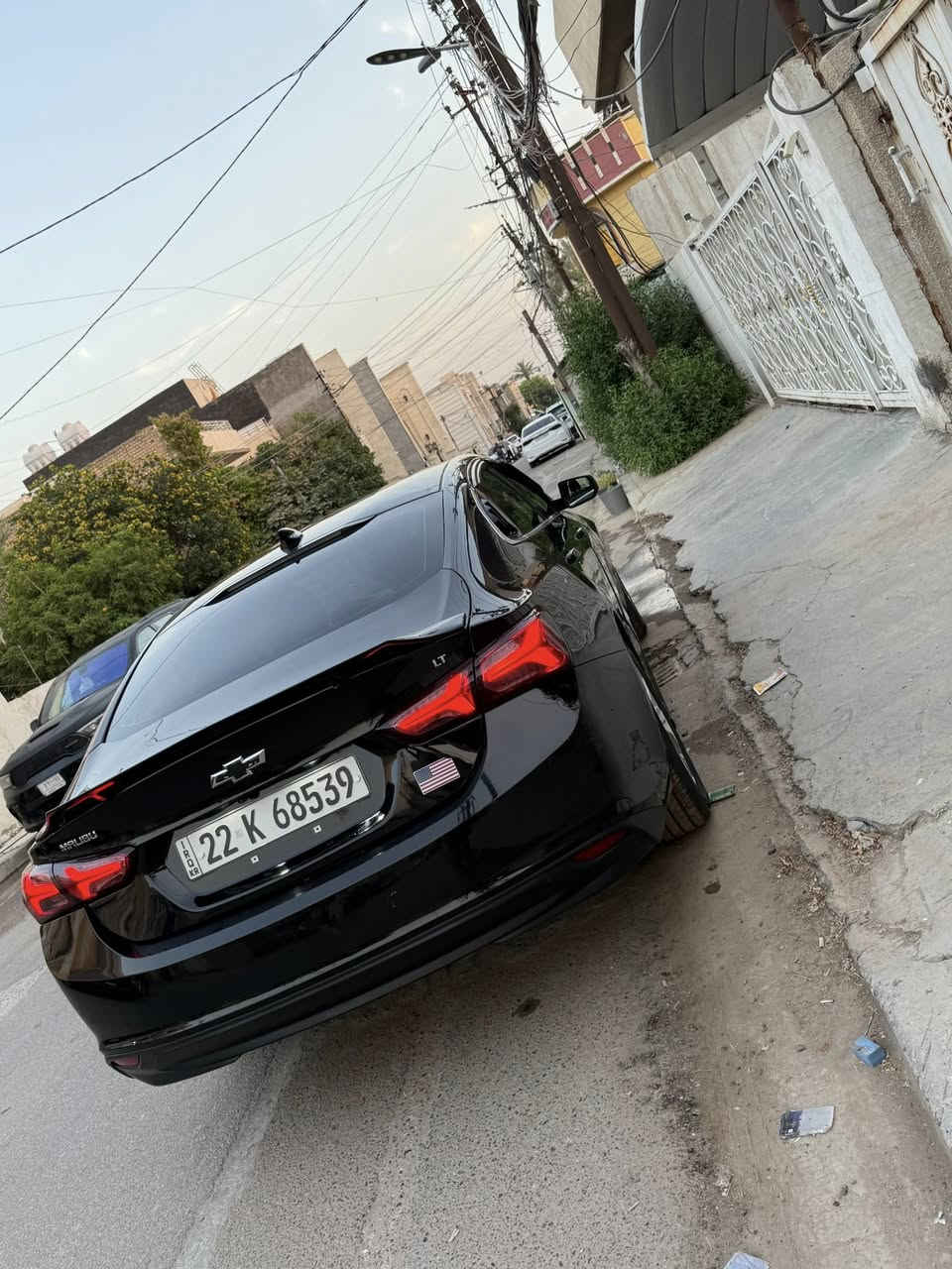ماليبو 2019  Lt
ماشيه 127 مايل

رقم اربيل الدولي 
راديترات ومراوح على وضع الشركه
حادث جاملغ بصف سايق
وبيها نص الباب صبغ ونص البنيد

مكينه 4 سلندر 1500 توربو

مواصفات
شادلها كت كامل 
سبويلر
وسكوبات 
ومطريات 
ودوسات

كير اوتوماتيك و عادي 7 نمر
كوشنات هيتر
كوشن كهربائي
تبريد قطعتين
تبريد منفصل
تشغيل بصمه
تشغيل عن بعد
ابواب بصمه
صندوق بصمه
شاشه جبيره ايباد
كامره دواره
بك لايت طياره
تحكمات ستيرن
كروز سرعه 
ستيرن فوليوم
مرايا كهربائيه
لايتات أوتو زينون
بلاجكتور ليد
نظام car play + Android + نظام Gps
مسجل Aux USB Bluetooth Cable 
ويل كب 17 شركه

السعر 95 & وبيها مجال بسيط
العنوان بغداد سبع ابكار
***********
