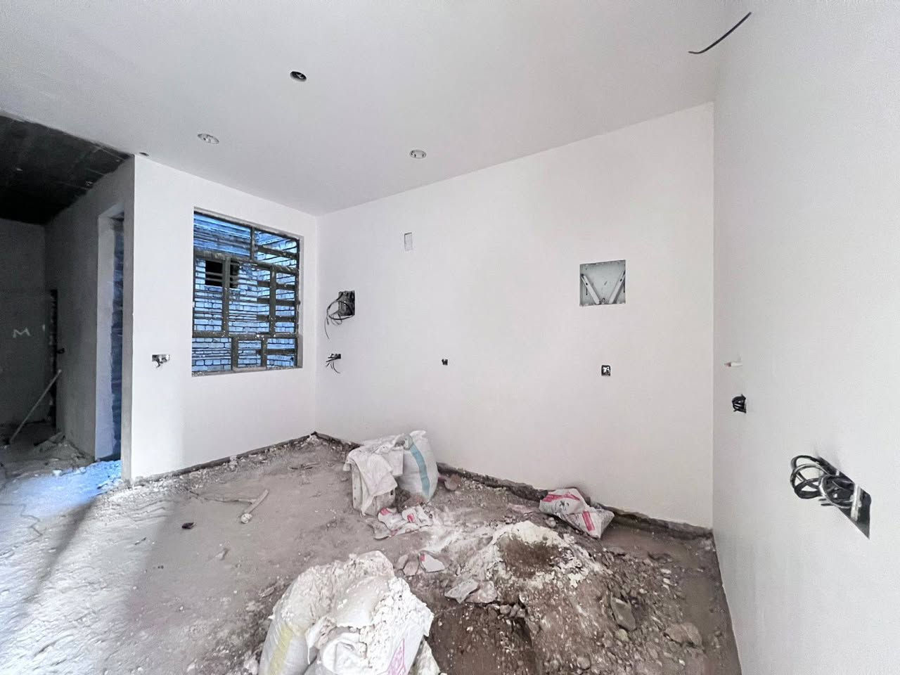 سلام عليكم
خلفه مبيضجي جص وبورك  من بغداد مدينة الصدر
  
سعر لمتر حسب لتفاق ***********
