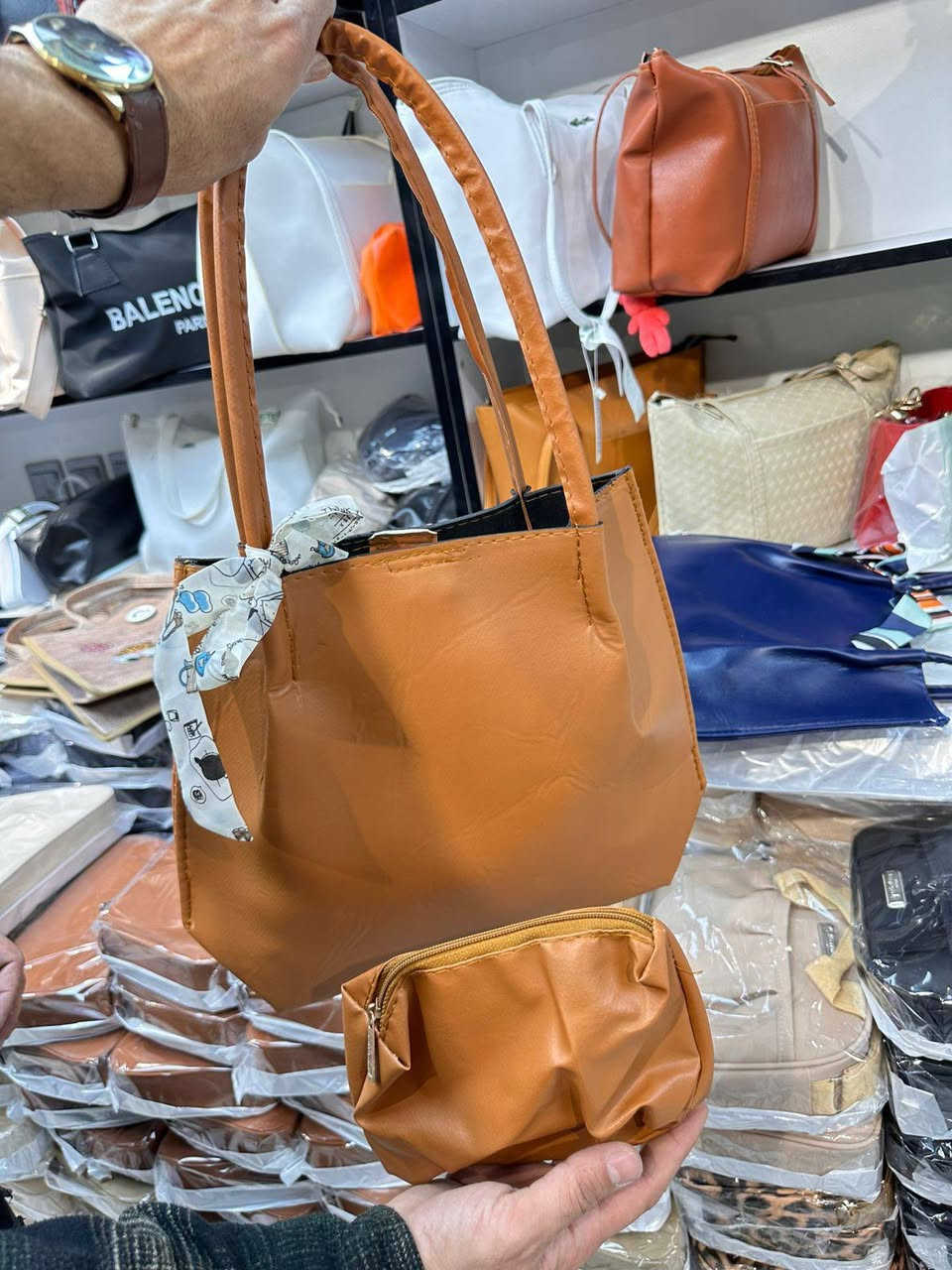 حقائب نسائيه درجه اولى كوالتي عالي والأسعار مناسبه جدا 

للتواصل معنا على الواتساب ***********
متوفر توصيل جميع المحافظات
