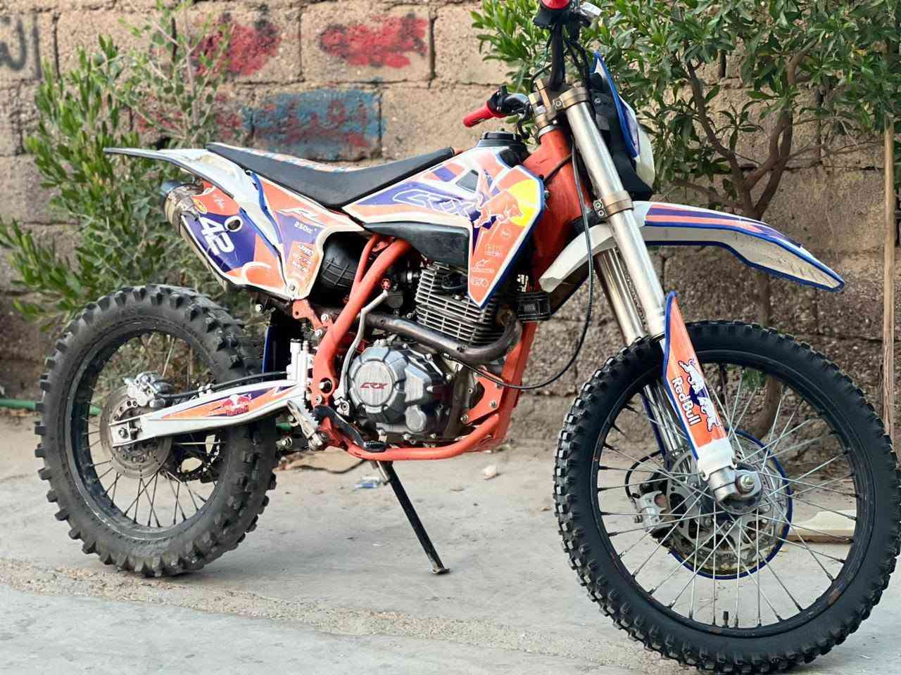 سلام عليكم دراجه قفاز جبلي SRX محرك 250cc سعر دراجه ٧٠٠ و بي مجال بصيط


**إذا كنت صاحب هذا الإعلان وتريد حذفه لأي سبب، رجاءا أرسل رسالة إلى الدعم الفني**