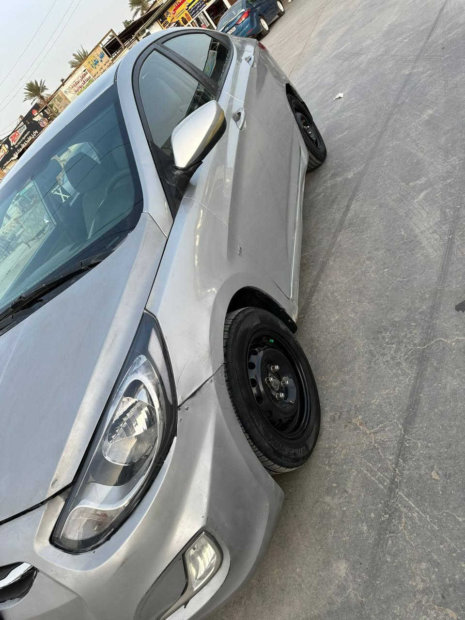 السلام عليكم 
اكسنت خليجي موديل ٢٠١٣ رقم مثنى بأسمي شخصيا مشروع وطني تحويل مباشر 
مكينه ١٦٠٠ دوش قطرتين لا تنقيض لا تبخير  تبريد ثلج تخم تاير جديد
رش ٣ قطع بدون اي ضربه فقط جراد 
السعر ٧٩
العنوان الديوانيه مركز  ***********
