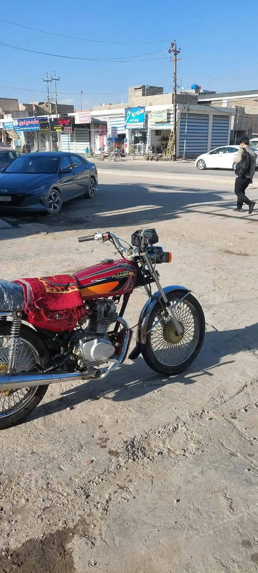 دراجه اربعه كير  اوراق موديل22
دراجه نضيفه وحلوه مال جناي 
سعر525وبيه مجال حك جيه وتساب ***********
