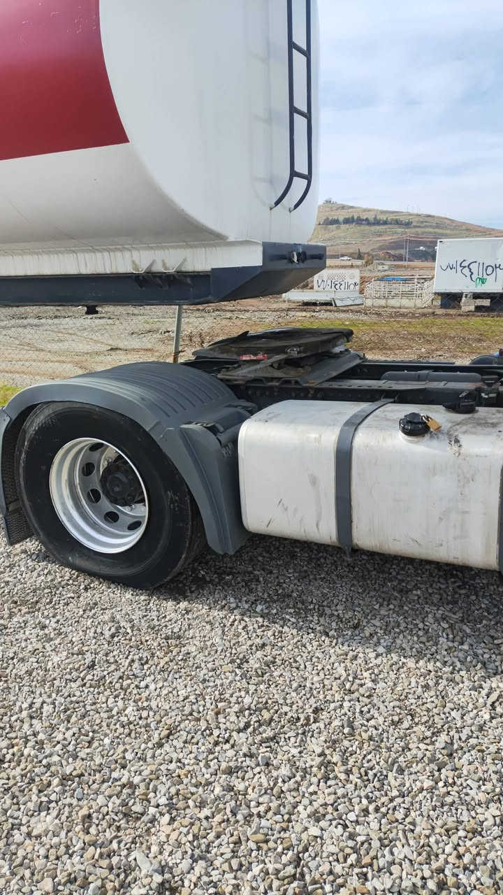 سلام عليكم شمعه مديل 2001 فول نضافه شرط التحويل مربوطه سهريج مكانه سليماينة تحم تاير جديد قماره مملعوب بيه 
سياره كله بلادي سعره 210ورقه لاتصال ***********متواجد واتساب #######
