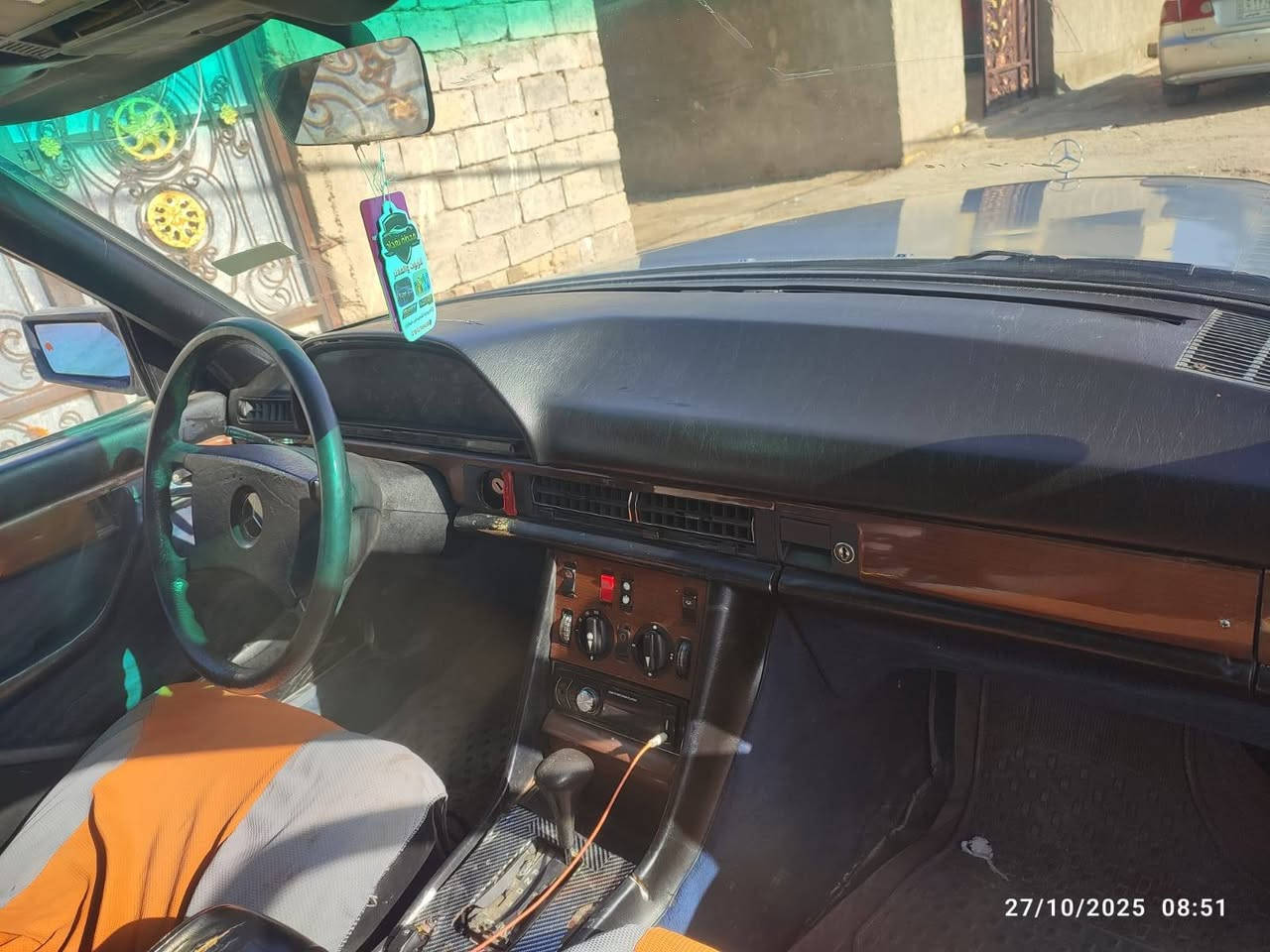 السلام عليكم جامبو مديل ٩٠ للبيع محوره كير ومحرك بطه ٢٥٠٠ محرك خير من الله تبريد امامي وخلفي ثلج سعرهه ٤٣ وبيه مجال للاستفسار راسل واتساب *********** عنوان نجف
