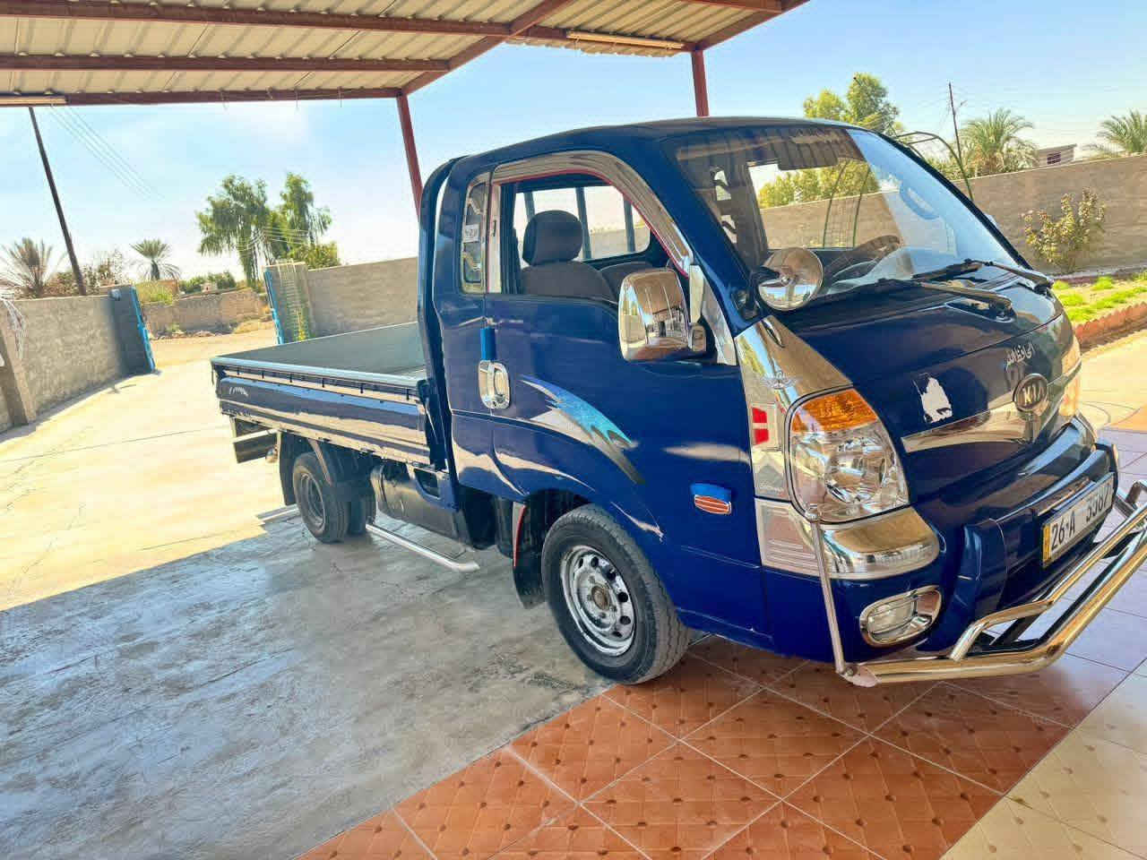 سلام عليكم ورحمة الله وبركاته
للبيع كيه حمل موديل 2006
كير محرك شاصي كله كفاله 
كهربائيات كلها شقاله 
تخم تاير جديد 
حداديه جديده
سياره بسمي رقم جديد 
شرط التحويل سنويه ل 2030
السعر 85 
رقم الهاتف ***********
خابر ودلل للعنوان صلاح الدين
