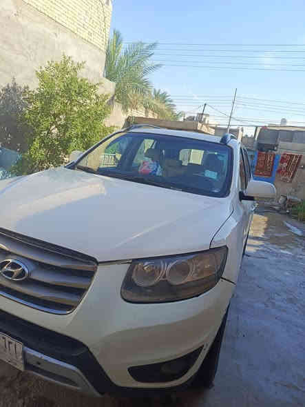 السلام عليكم سنتافي 2012خليجي  7راكب مكينه 6 بل الجيس فتحه تحكم فور ويل تبريد 3قطع ثلج 157وبيها مجال *********** تحويل ثاني يوم رقم ديالى!
