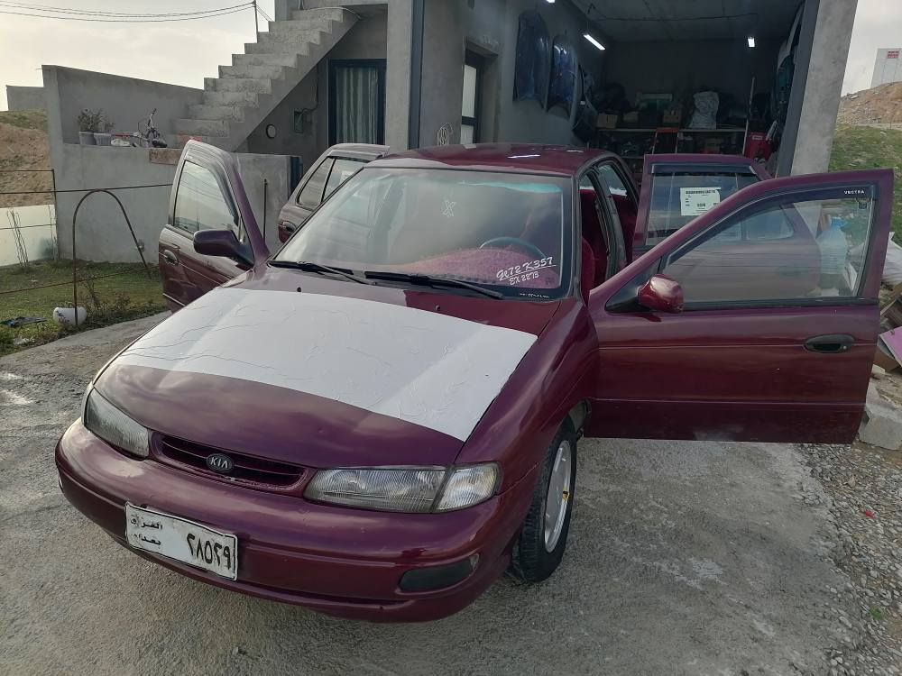 ﷽
کیای سیڤیا مۆدیل95نمونە لە جوانی سە یارە ی مە عرە ز نیە .مە کینە ی 8توبە خ کامل کورە لە سە رساغی پیشودوای چە کوشی پیوە نیە سە یارە کە ماڵی دۆستە ئاڕمی پلاستیکی سلیمانی جام کارە بای تە برید ساردووگە رم 4تایە وویلی تازە ی بیلادی لە ژیرە تاقمە لایتی شوشە ی ئە وروپی بۆبە ستراوە داشبوڵووبە رگە دە رگای زۆرجوانە چرکە ی تیادانیە سە یارە کە پیویست بە وە سف ناکات هە ربە ڕیزیک مشتە رییە تیل بکات یان مە سج بنیریت 
***********
*********** السليمانية, العراق
