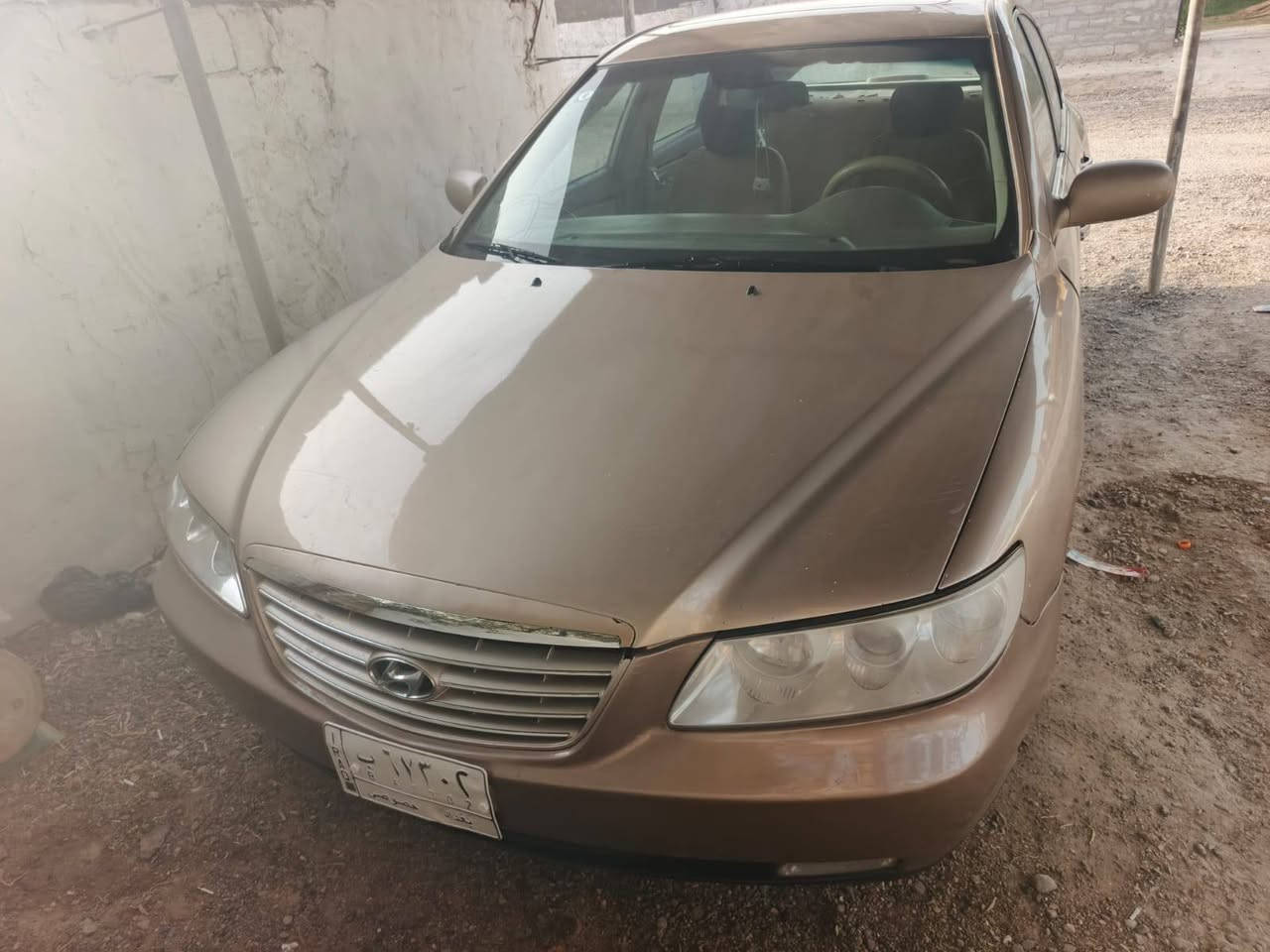 ازيرا 2008 رقم بغداد محرك6 مصبوغه عام عنوان بغداد محموديه //***********///***********
