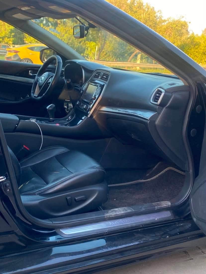للبيع Nissan Maxima  موديل 2018 sv 
84 ميل

هزه ورقم وسنوية جديد تحويل ثاني  يوم 
كشن جلد  هيترات 
تحكمات فول اوبشن  ستيرن هيتر 
شاشة ماوس تحكم بالشاشة
بصمه  تشغيل عن بعد 
تايرات جدد طخم امامي خلفي 100‎%‎
كلشي بيها جديد مابيها مصرف ربع 
لات زنون منظومة كامله 
كثير مواصفات بعد بيها 
الضرر جاملغ الخلفي ورا السكن  بالداير معجون فقط 
بدون اربك بدون دواخل بدون  كلش سليم 
 السعر 135 
***********
