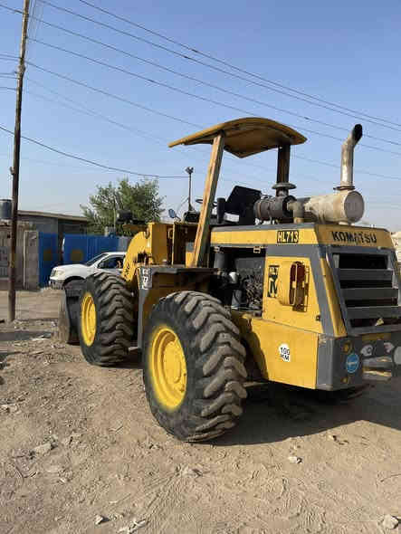 أسلام وعليكم شفل للبيع كوماتسو حجم60موديل91رقم بغداد الشفل خير من الله دفع رفع  ما نقصه اي شي سجين جديده العنوان قرب مدينت بسمايه (السعر 100)(***********)
