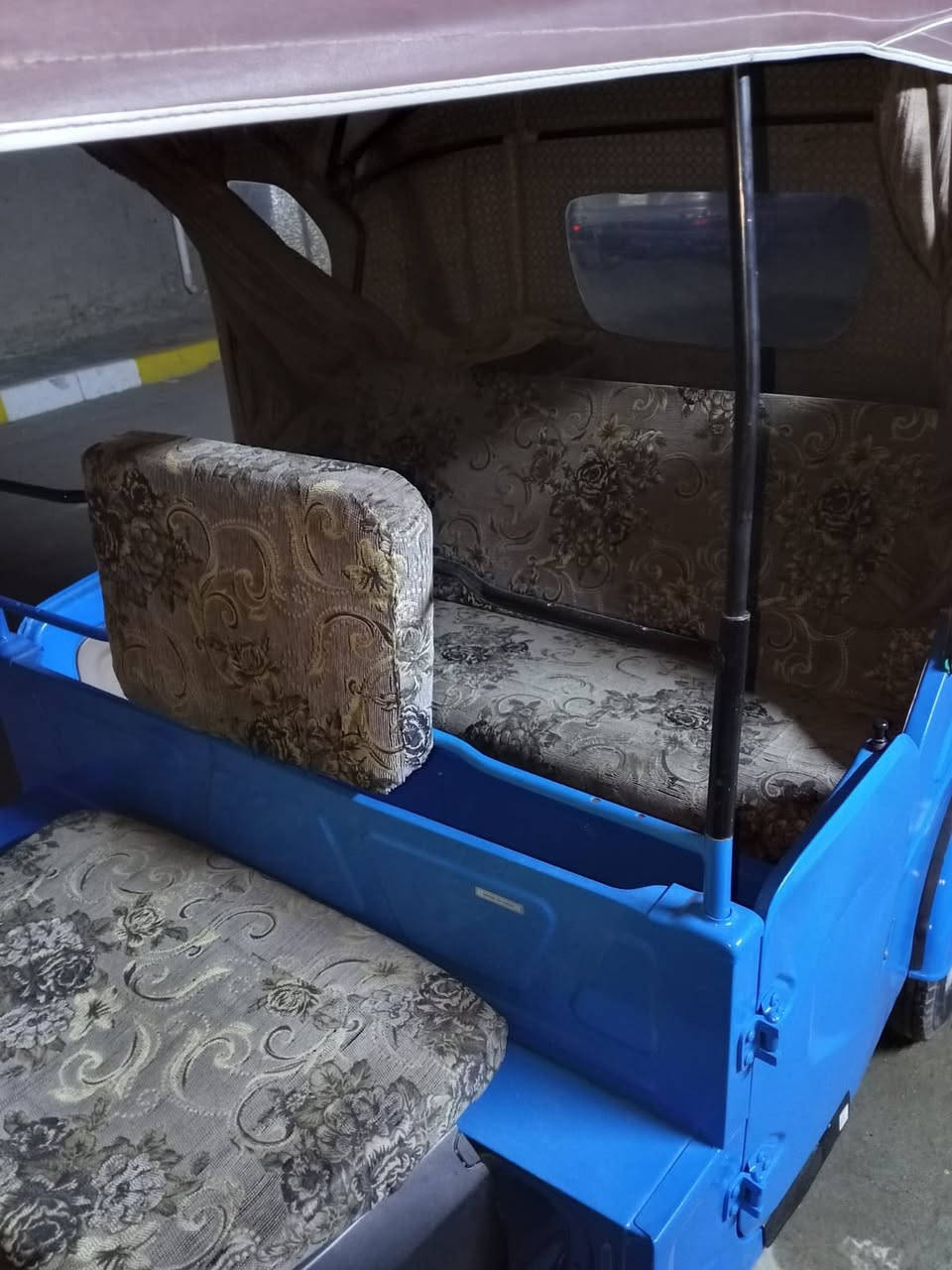 تكتك موديل 2022 شهر 8
لون أزرك ملكي ونظيفة 100%
✔️ مكفولة من كلشي

السعر (9) مليون وبيها مجال بسيط للشراي 
ومستعجل ع بيعتها العنوان الشماعية 

***********
