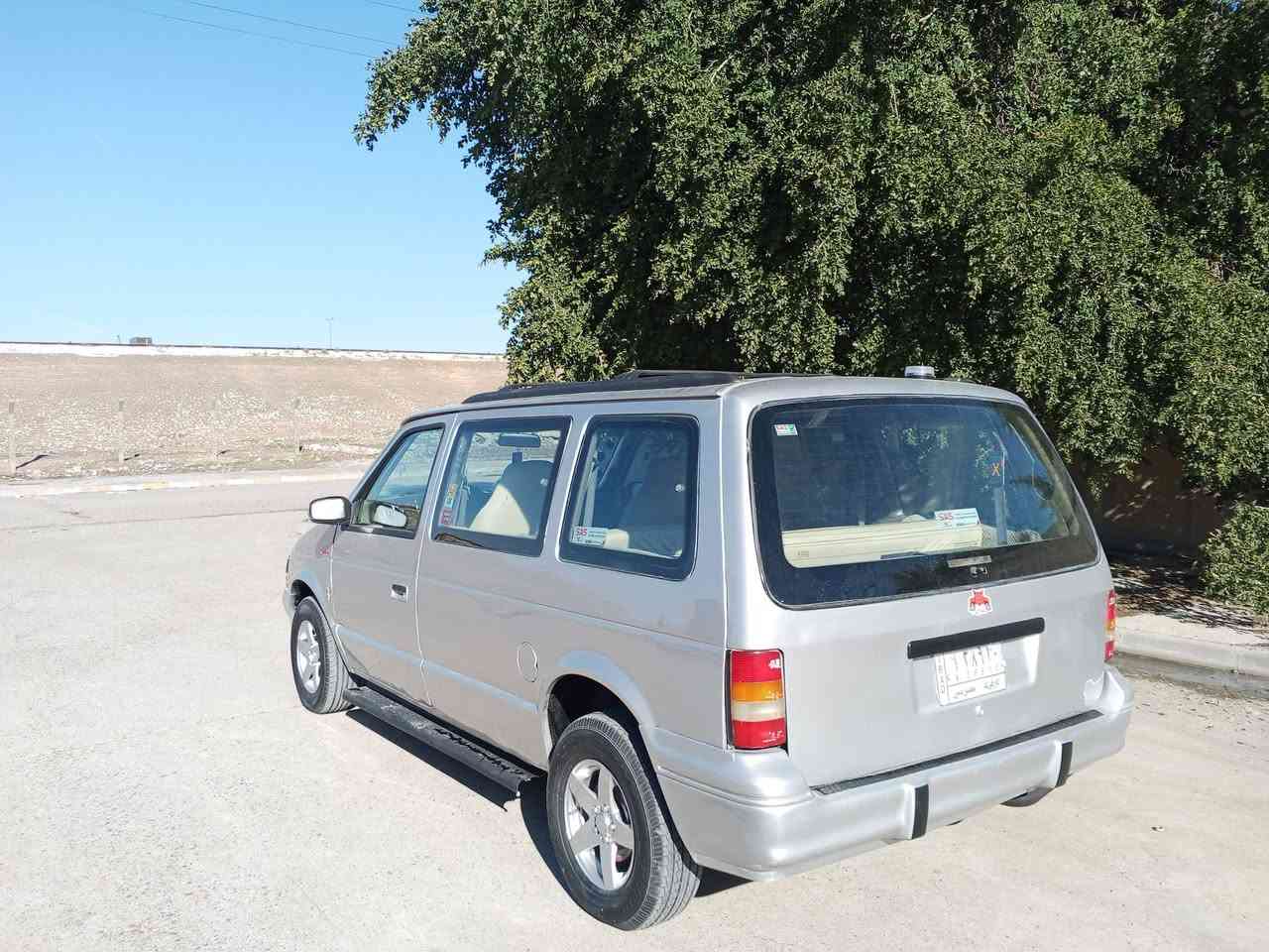 سلام عليكم کلايزر موديل 95 رقم كركوك مشروع وطني لحد 27 کير محرك شرط صدر شرط سياره غرفتها حيل حلو السياره جاهزه بدون ضربه تعليقات ما اجاوب شراي يخابر ***********... سعر 41 بي مجال مكان كركوك 🌹👍
