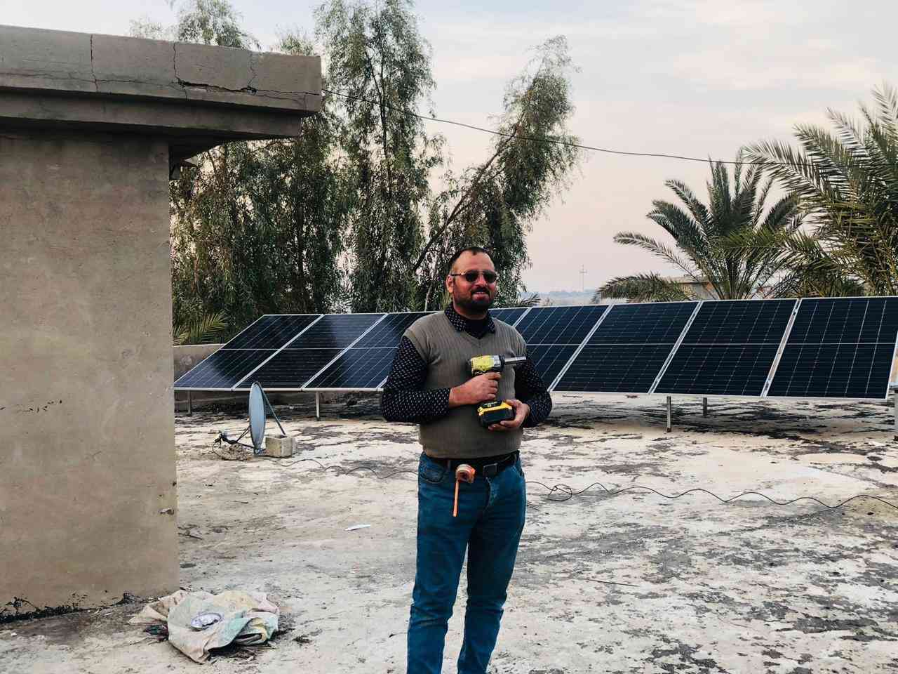 تم ربط منضومة طاقه شمسية  بقدره 16 امبير ليلي ونهاري   تاريخ النصب 7/1/2026باستخدام بطارية  بحجم 16 كيلو العملاقه وبضمان لمده 5 سنه وانفيرتر  6 كيلو واط  قابل للتطوير مستقبلا وبضمان لمده سنه والواح عدد 8 الواح بقدره 620 واط بضمان لمده 15 سنه كل ذالك تجدونه لدى الجزيرة للطاقة الشمسيه ملاحظه اخوان يوجد لدينا منظومات على ماستر كارد الرافدين بدون مقدم لمده 18 شهر شركه الجزيره للطاقه الشمسيه الحل المثالي بيتك كل ما عليك الاتصال بالرقم***********()***********
