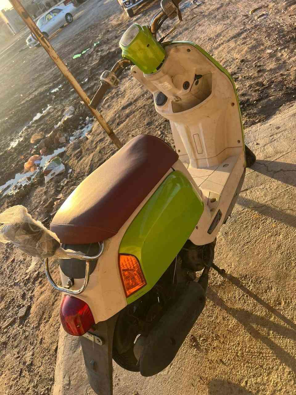 ماكس بوليس كابريته نضيفة وكلشي شغال المكان القرنة
السعر 850 الف 
الاتصال    ***********
