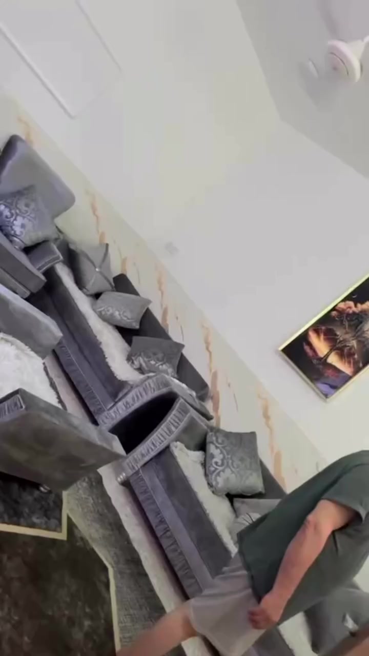 تخم 10 مقاعد تركي الاصلي الثكيل نظيف جداً والتخم كلة يفتح سرير سعرة 550


**إذا كنت صاحب هذا الإعلان وتريد حذفه لأي سبب، رجاءا أرسل رسالة إلى الدعم الفني**