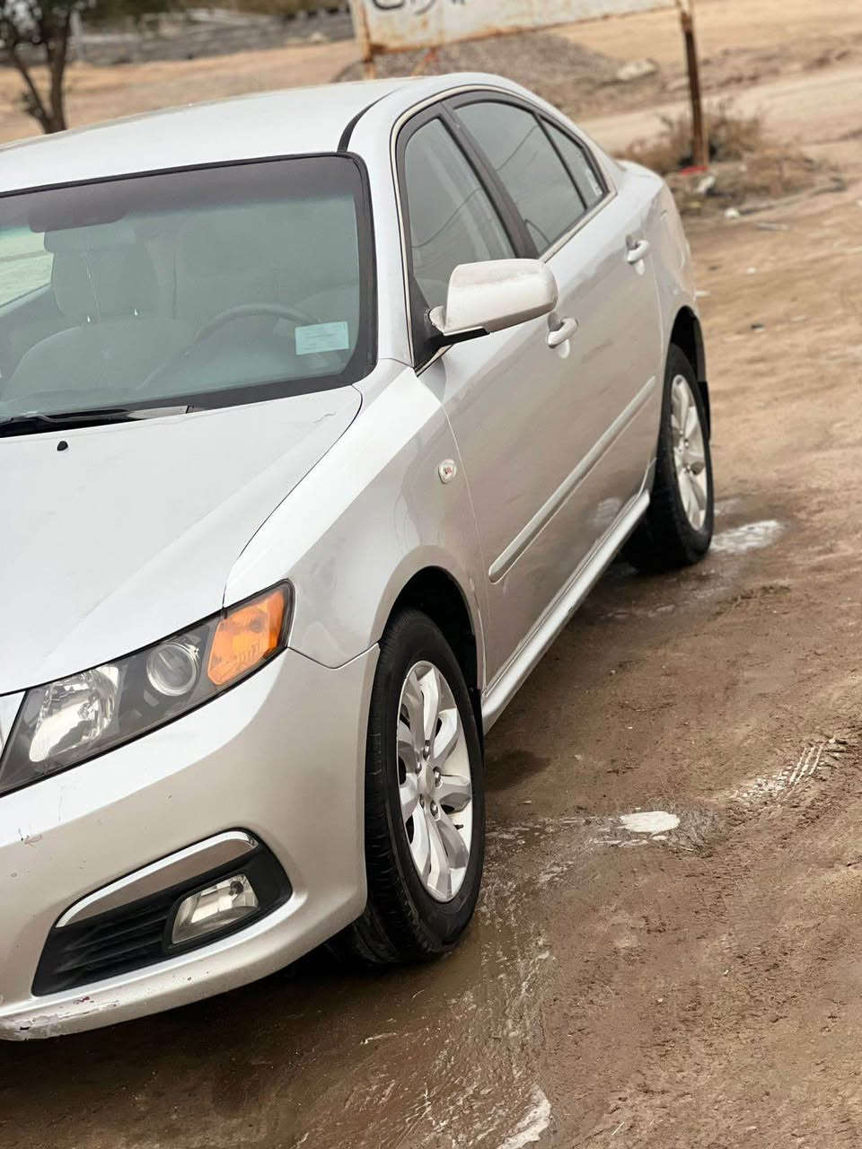 السلام عليكم 
سياره كيا أوبتيما للبيع موديل 2009 الشكل المقدس المرغوب 
خليجي دواخل بيجي 
كير مكينه كفاله عامه تخم تاير جديد 
الدواخل نضيفه كهربائيات كلها شغاله 
تبريد خير من الله 
سنويا مجدده رقم بغداد الدولي 
بيها تبديل فقط بنيد وجاملغ اثر دجحه بسيطه 
السعر 110 وبيها مجال بسيط 
المكان البصرة القرنه 
للاستفسار *********** القرنة, البصرة
