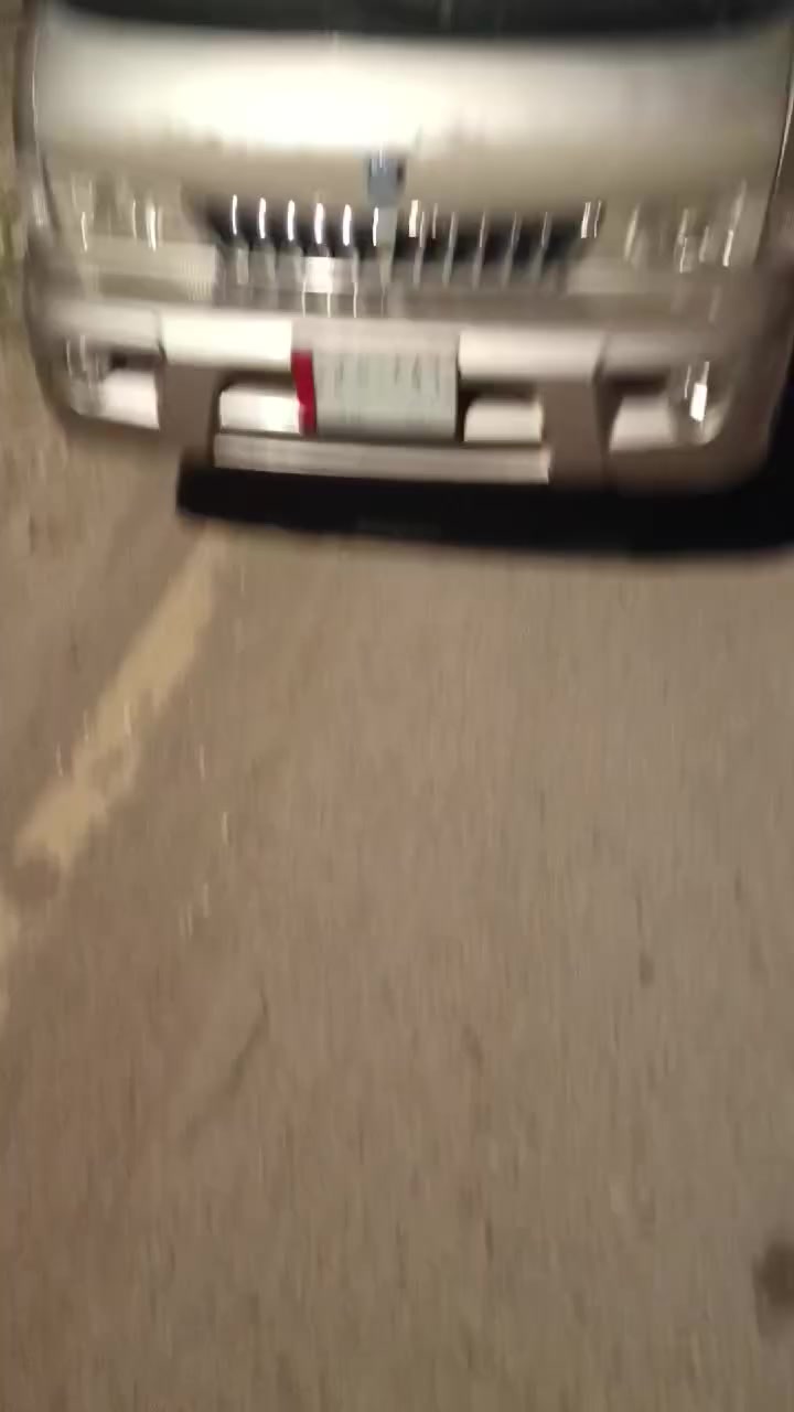 سلام عليكم بريجو البيع موديل 2002مكينه وكير واكسن كفاله شواصيه نضاف مكان بغداد السعر 73.   ***********
