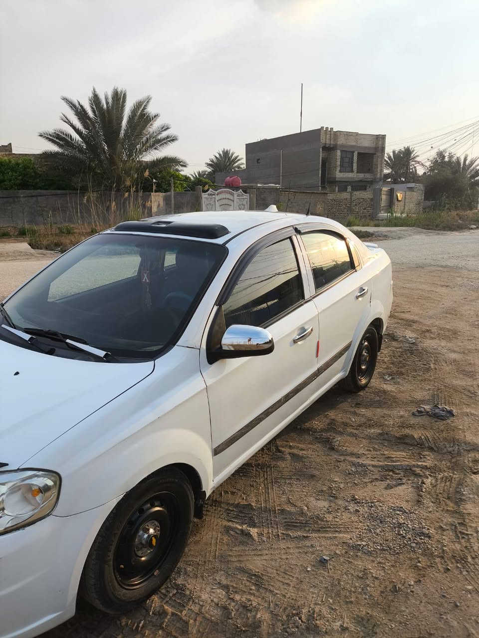 السلام عليكم افيو 2011 محرك مفتوح 1600 فول اوتوماتيك رقم كربلاء بيها مكانات صبغ فقط
السعر 68 وبيها مجال حك الجية 
محرك وكير مكفولات تبريد غاز فقط 
المكان حله قرب العلويه شريفه ***********
